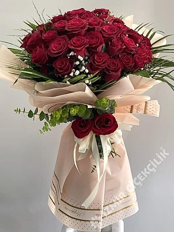 Amour Red Rose Bouquet