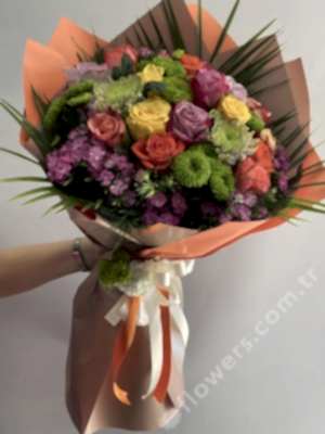 Mixed Roses Spring Bouquet