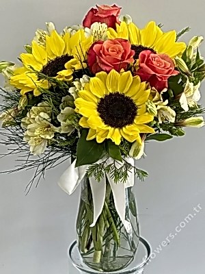 Sunflower & Salmon Roses